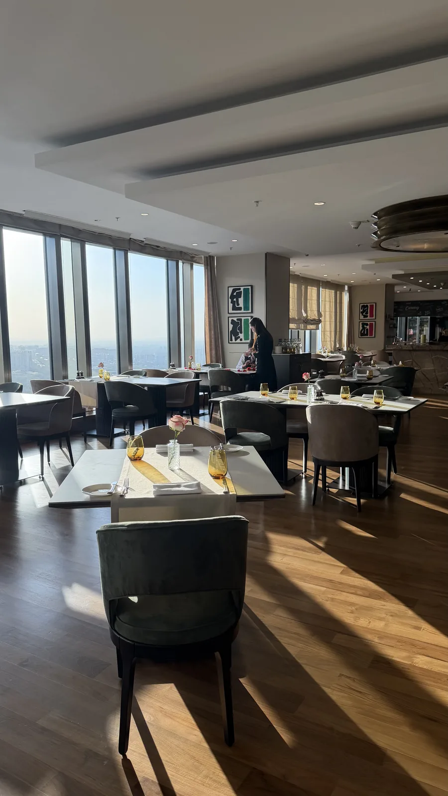 The Ritz-Carlton · Vista